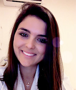 Dra. Michelle Corteletti Da Costa Goes